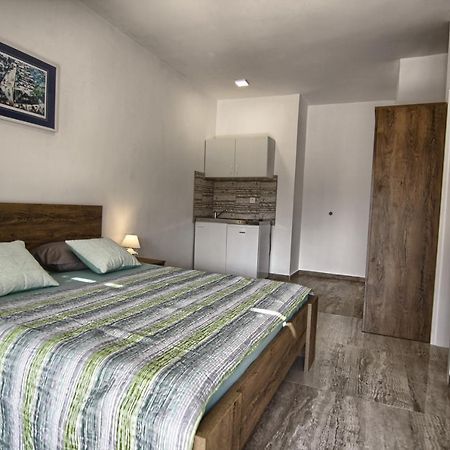 Rooms Dragica 파코스탄 외부 사진