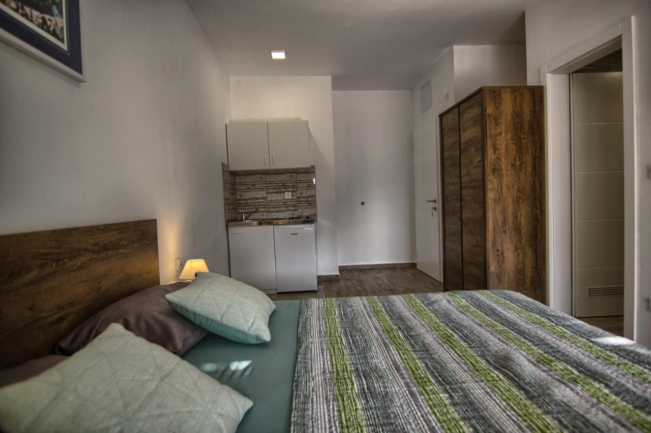 Rooms Dragica 파코스탄 외부 사진